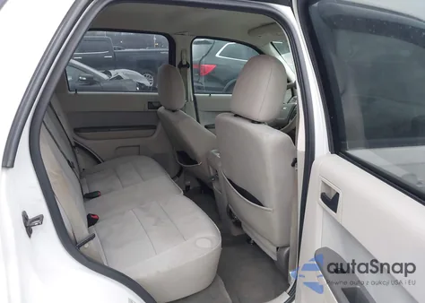 2012 Ford Escape Xlt z USA, uszkodzony, nr VIN 1FMCU0DG3CKB19089